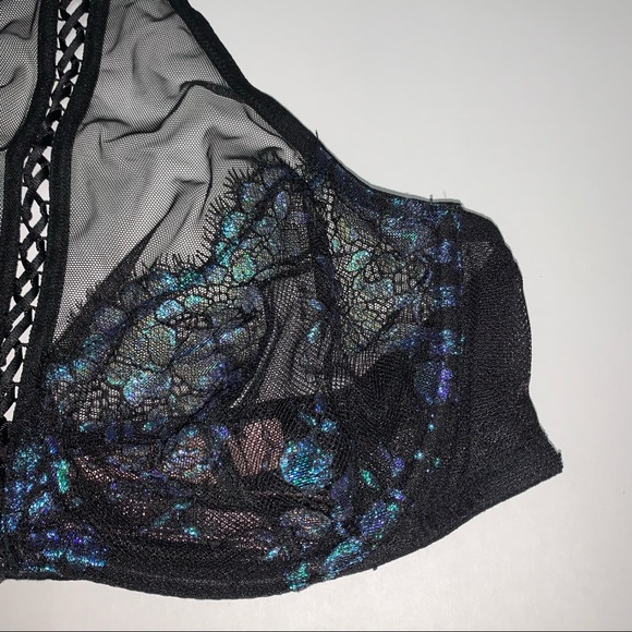 VICTORIA’S SECRET very sexy Bralette size large - Picture 4 of 5